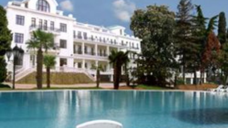 <b>Riviera Sunrise Alushta Resort & Spa Pool</b> <b>Riviera Sunrise Alushta Resort & Spa Pool</b>
