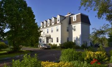 DesBarres Manor Inn