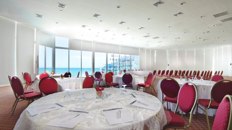 <b>Wyndham Grand Playa Blanca Banquet</b> <b>Wyndham Grand Playa Blanca Banquet</b>