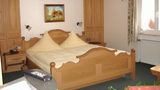 Hotel und Gasthof zur Sonne Room