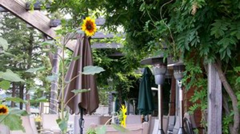 <b>The Lodge at Sandpoint Restaurant</b>