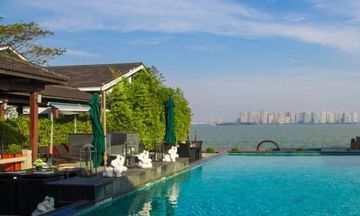 Regalia Resort & Spa