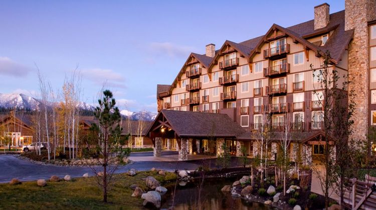 The Lodge at Suncadia Exterior