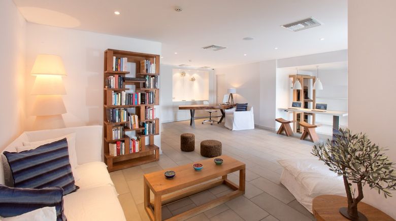 <b>Grace Mykonos Lobby</b>