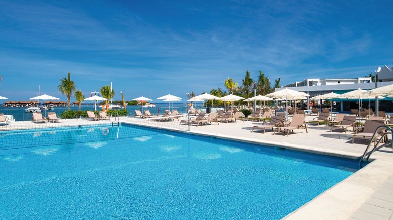 <b>Riu Montego Bay-Adults Only Pool</b> <b>Riu Montego Bay-Adults Only Pool</b>