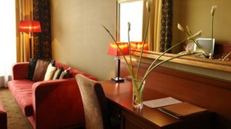 <b>Silverine Lake Resort Suite</b>