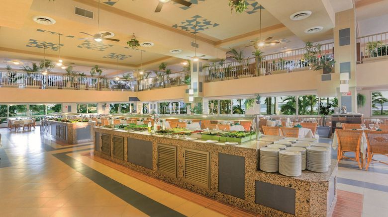 <b>Hotel Riu Emerald Bay Restaurant</b>
