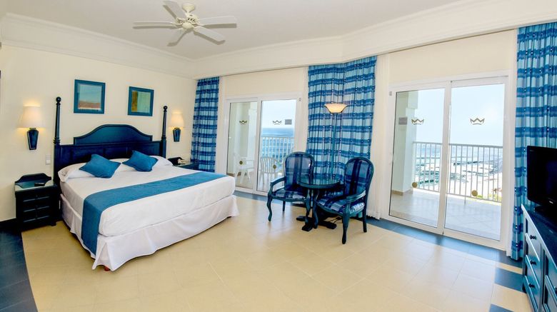 <b>Hotel Riu Emerald Bay Suite</b>