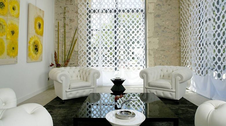 <b>Domaine de Verchant Hotel & Spa Lobby</b>