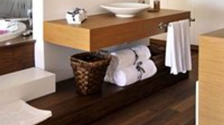 <b>7800 Cesme Residences & Hotel Room</b>