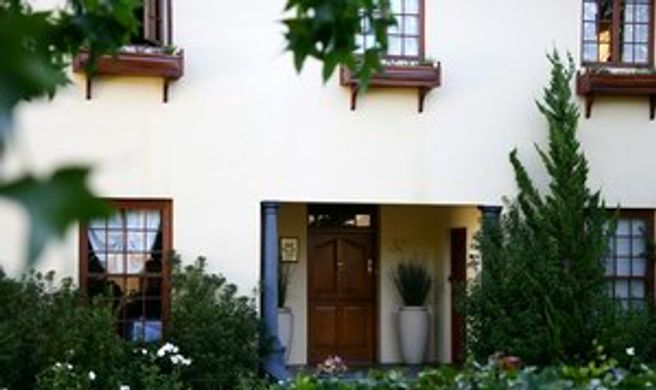 5 Seasons Guest House Exterior