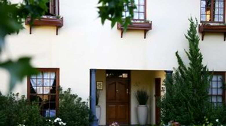5 Seasons Guest House Exterior