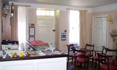 Rounceval House Hotel