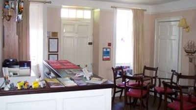 Rounceval House Hotel