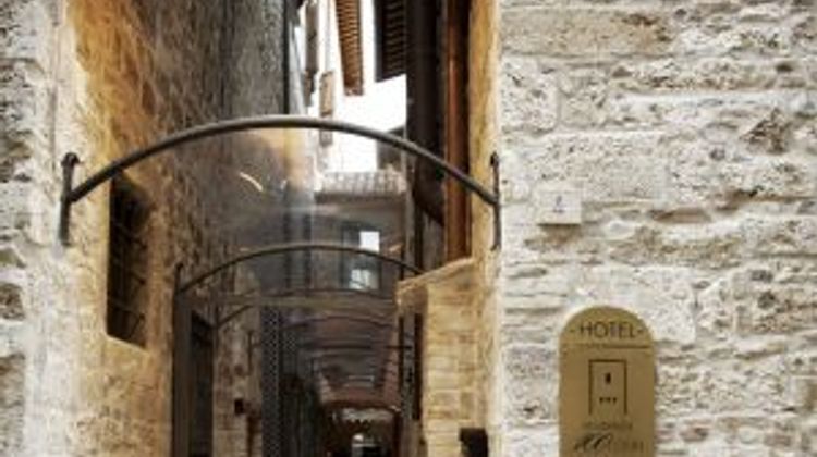 Hotel Residenza 100 Torri Exterior