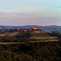 Castello Banfi-Il Borgo
