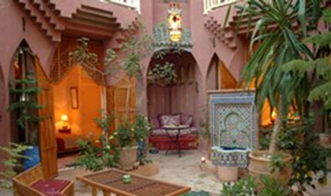 Riad Amira Victoria Exterior