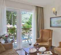 AKKA Claros Hotel Suite