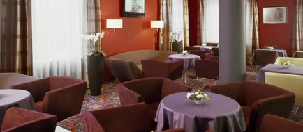 Hotel Silenzio Lobby
