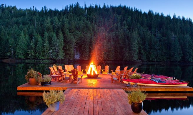 Nimmo Bay Wilderness Resort Exterior