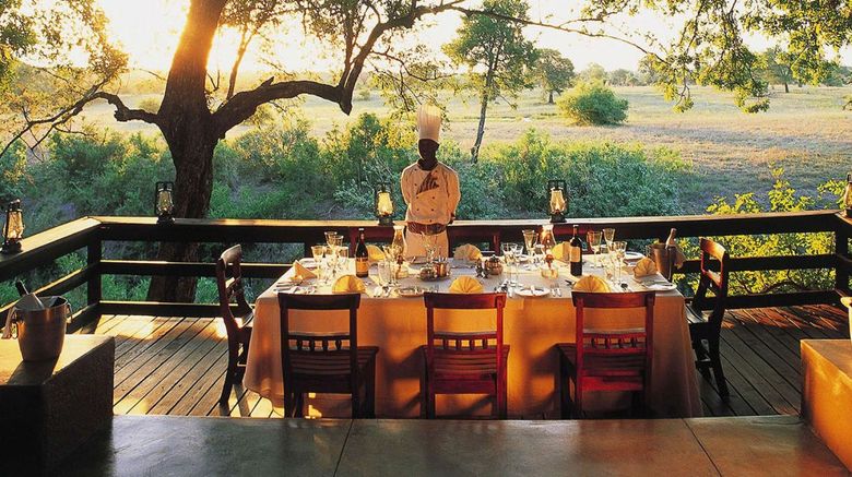 <b>Sabi Sabi Selati Lodge, Sabi Sands Restaurant</b>