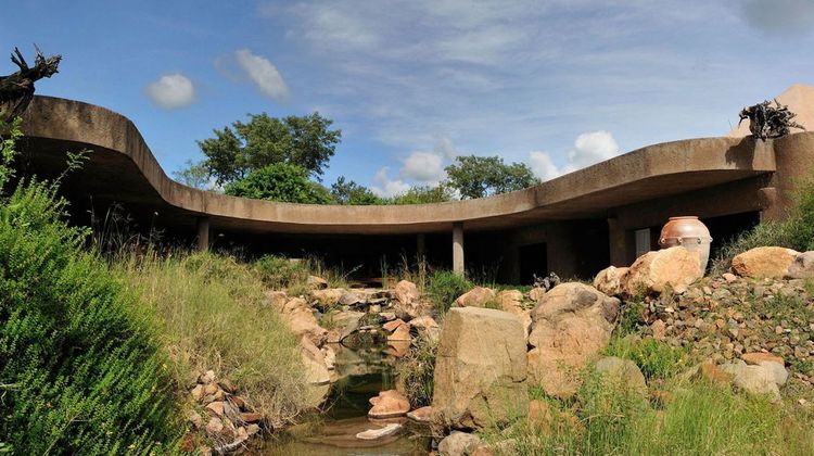 Sabi Sabi Earth Lodge, Sabi Sands Exterior