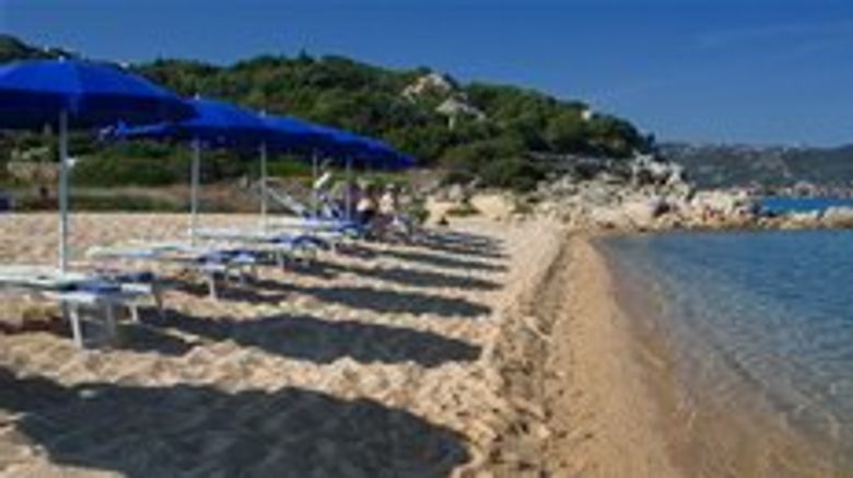 <b>L'Ea Bianca Luxury Resort Beach</b>