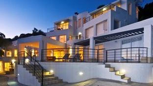 Villa Afrikana Guest Suites