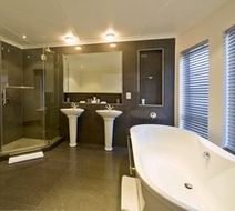 Villa Afrikana Guest Suites Room