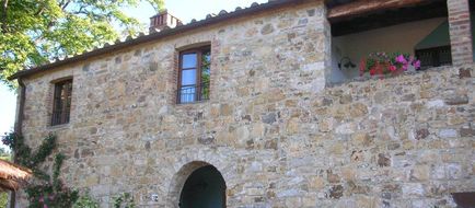 Podere Palazzolo Exterior