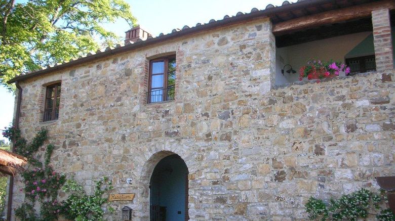 <b>Podere Palazzolo Exterior</b> <b>Podere Palazzolo Exterior</b>