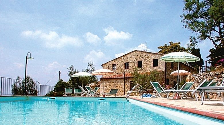 <b>Podere Palazzolo Pool</b> <b>Podere Palazzolo Pool</b>