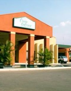 Cresta Golfview Hotel