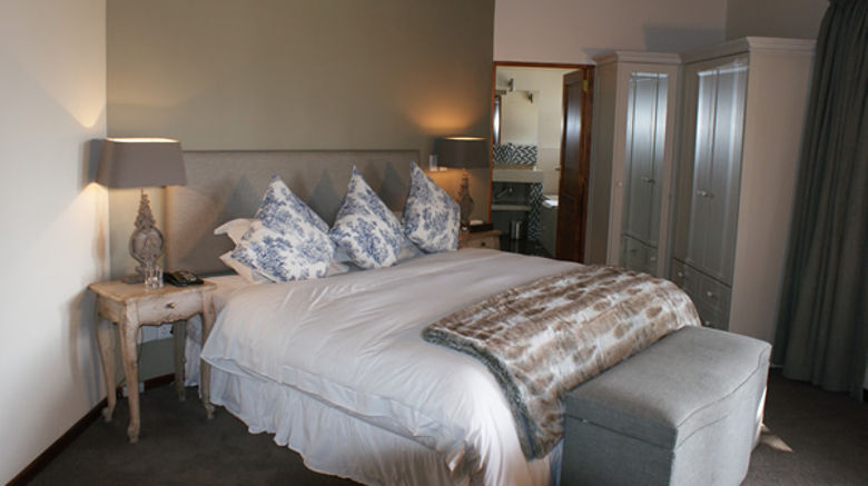 <b>WedgeView Country House & Spa Suite</b> <b>WedgeView Country House & Spa Suite</b>
