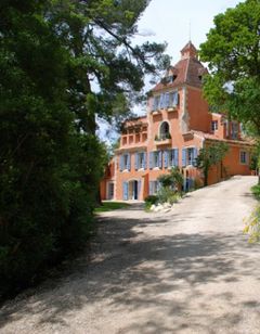 Chateau Les Charmettes
