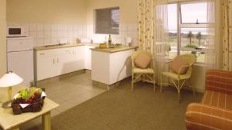 <b>Bishops Inn Hotel Suite</b>