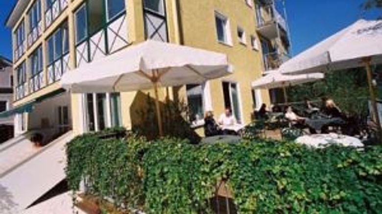 Hotel Astoria Exterior