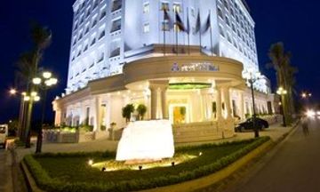 Pearl River Hotel