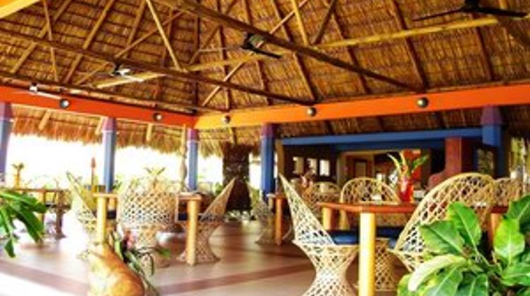 Alma Del Pacifico Beach Hotel & Spa Restaurant