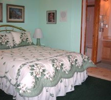 Alaska House of Jade B&B Room