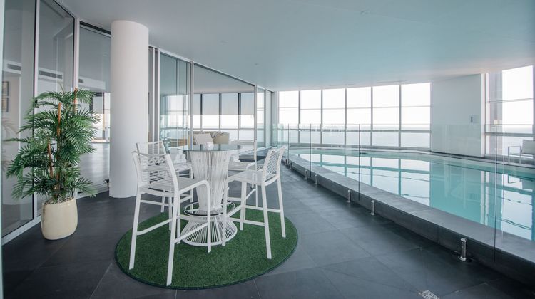 Q1 Resort & Spa Pool