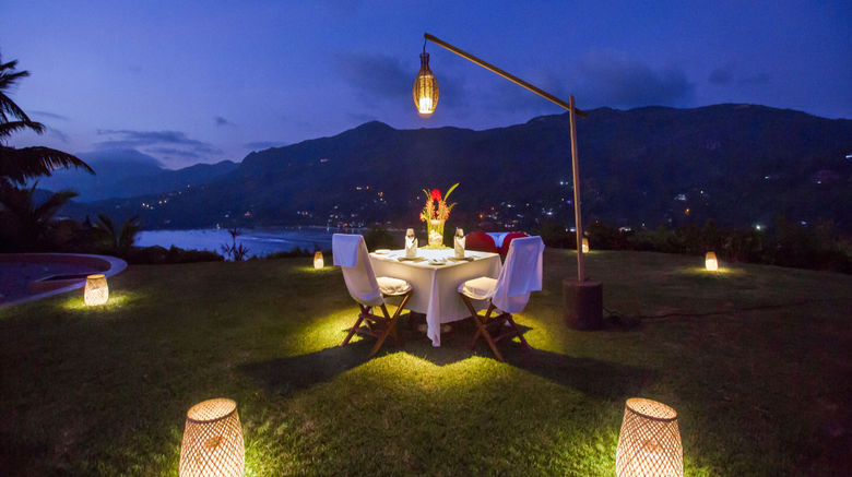<b>Anantara Maia Seychelles Villas Restaurant</b> <b>Anantara Maia Seychelles Villas Restaurant</b>