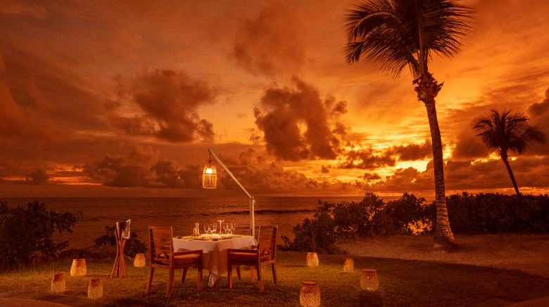 <b>Anantara Maia Seychelles Villas Restaurant</b> <b>Anantara Maia Seychelles Villas Restaurant</b>