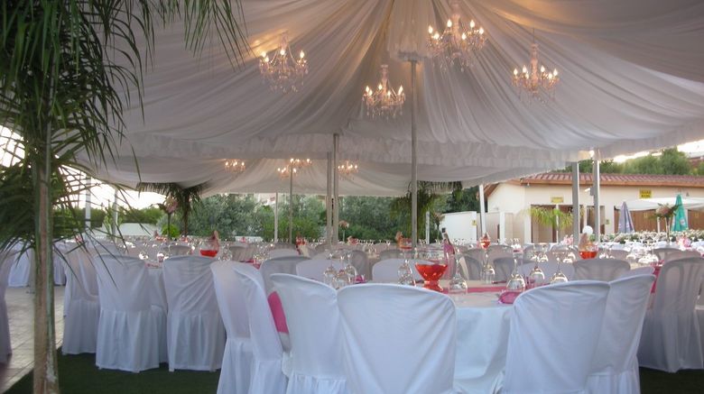 <b>Lucky Hotel Apartments Banquet</b>