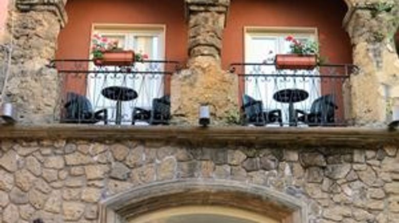 Astoria Hotel Exterior
