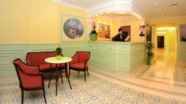 <b>Astoria Hotel Lobby</b>
