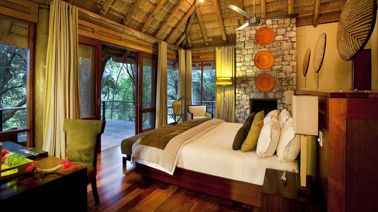 <b>Morukuru Lodge Room</b>