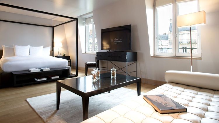 La Reserve Paris Apartments Suite