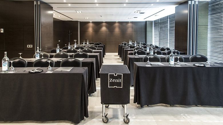 <b>Hotel Zenit Pamplona Meeting</b> <b>Hotel Zenit Pamplona Meeting</b>