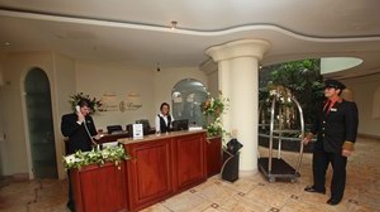 Beacon Escazu Lobby